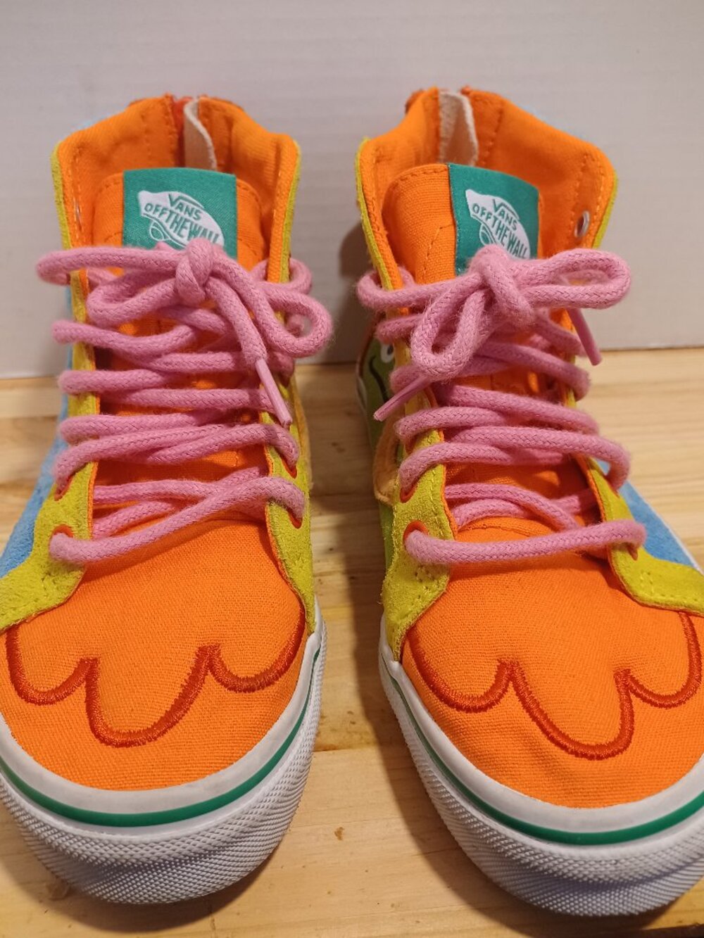 Vans  Off the Walls X Sesame Street Kids Size 3